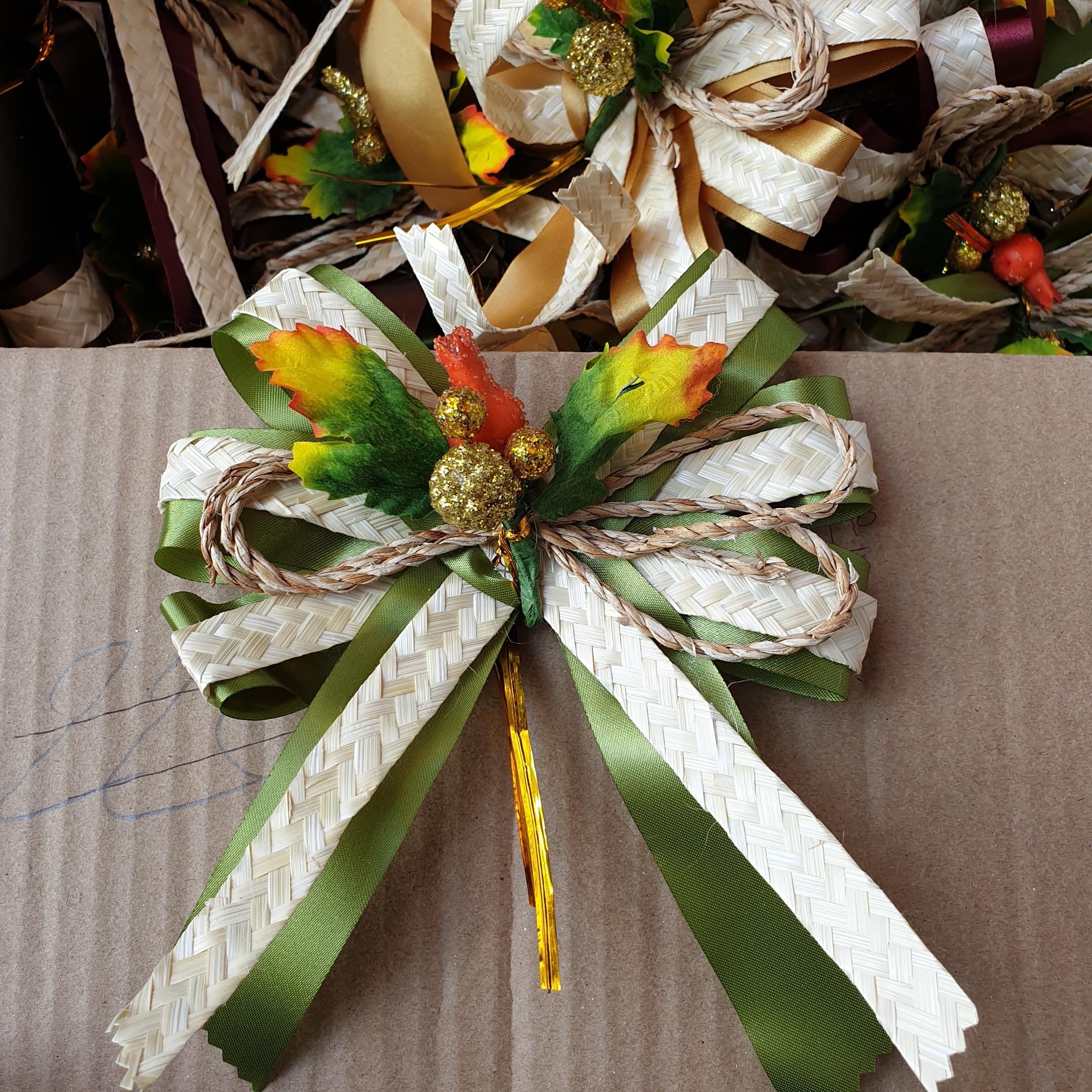 โบว์ตอกติดกระเช้า ขนาดกลาง