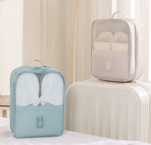 กระเป๋าใส่รองเท้า,กระเป๋าเก็บรองเท้า