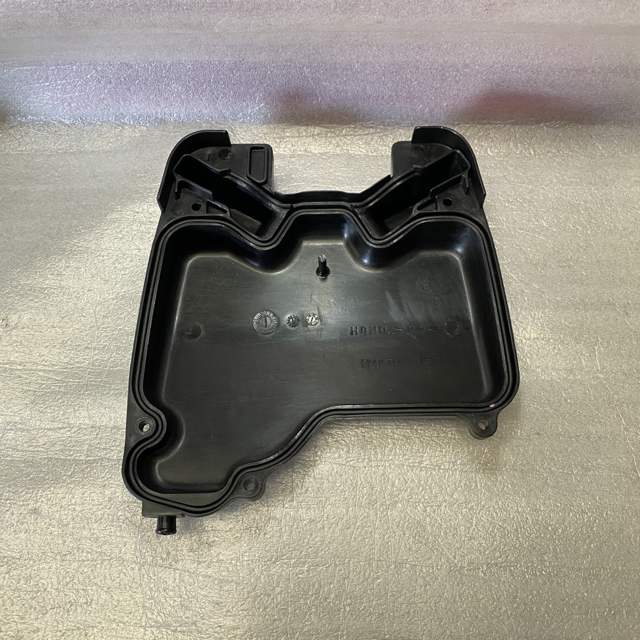 17235-KTM-D20 ชุดฝาครอบเรือนไส้กรองอากาศ WAVE125i (ไฟเลี้ยวบังลม) อะไหล่แท้ HONDA