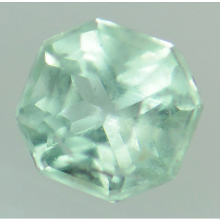 พลอยมรกตดิบ (Emerald) 0.26 กะรัตสวยมาก No oil