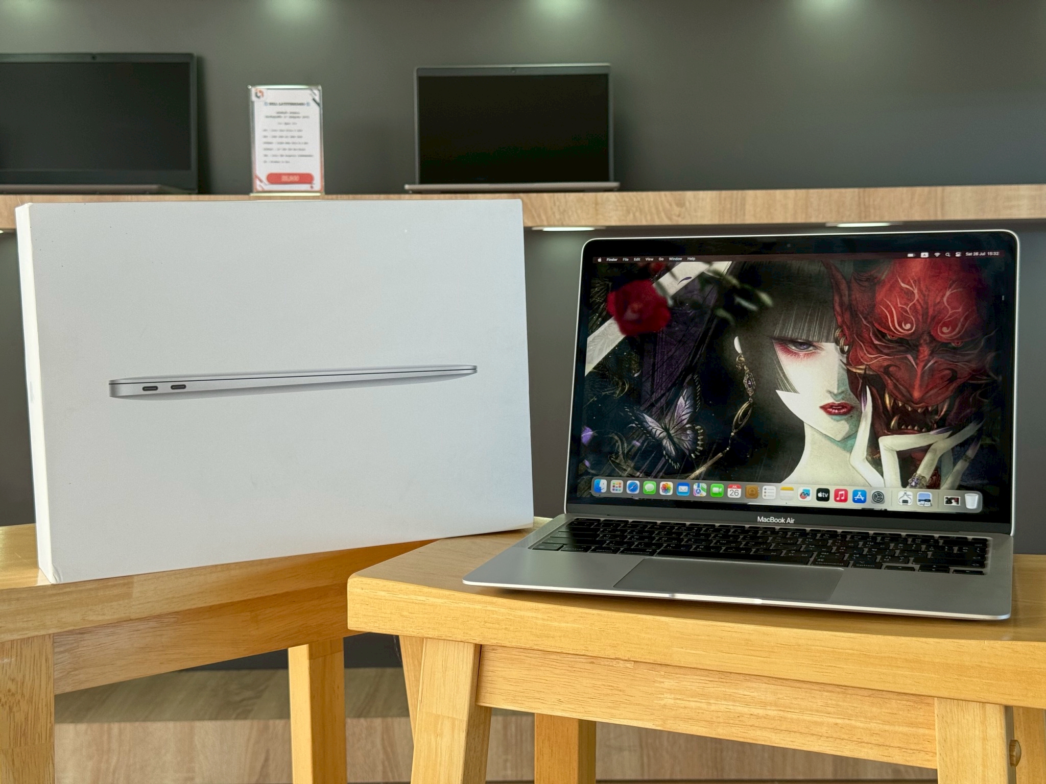 MacBook Air 13" (M1, 2020) 8/256GB Starlight