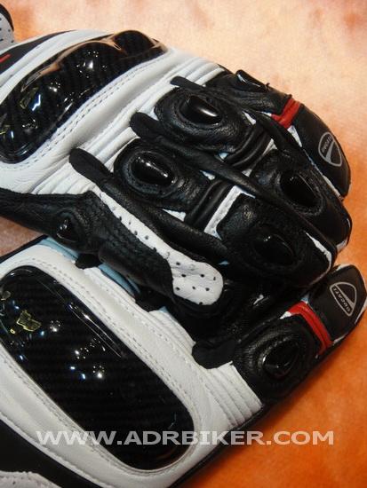 ถุงมือหนังแท้ผสมเนื้อผ้า รุ่น DUCATI DIAVEL\'14 by REV\'IT