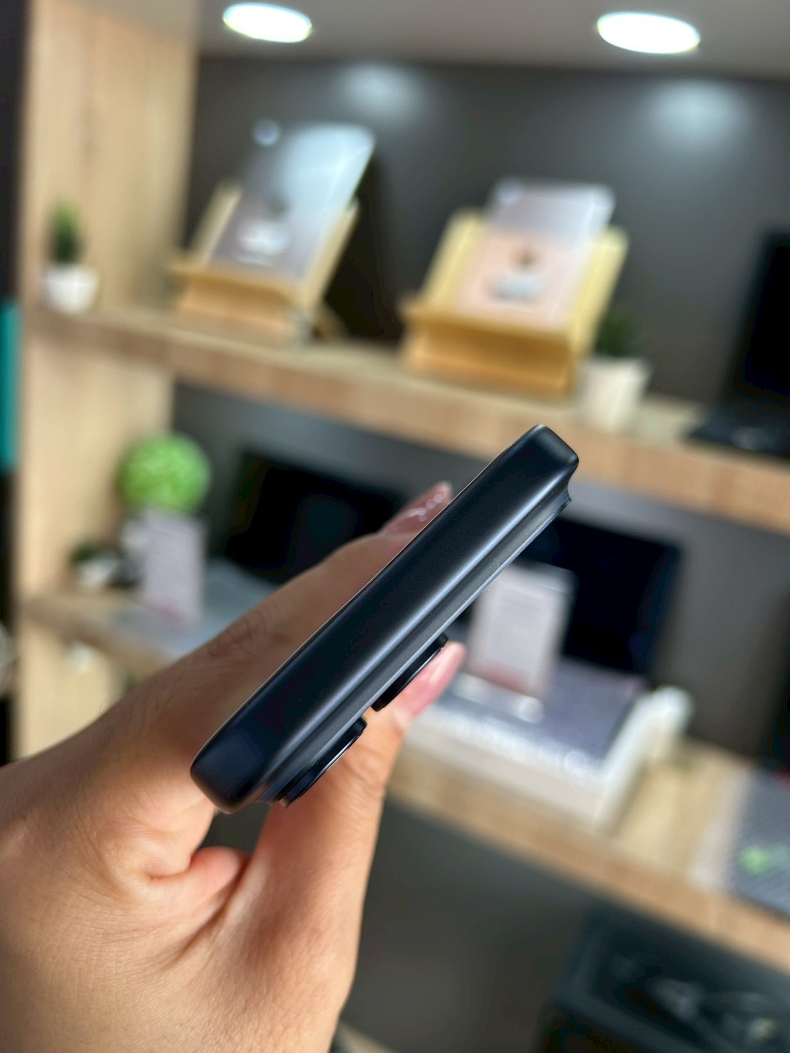 iPhone 17 Pro 1TB Deep Blue (มือ1)