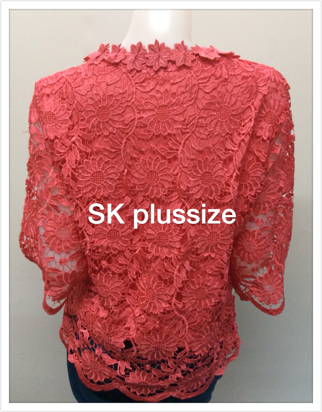 เสื้อลูกไม้ สีโอรส แขน 3 ส่วน รอบอก 42 นิ้ว