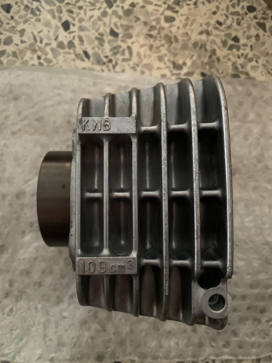 12100-KWB-600 เสื้อสูบ WAVE110I 2009-2013 , DREAM110i 2011 , SUPER CUB 2013-2017, WAVE110I AT 2010 อะไหล่แท้ HONDA