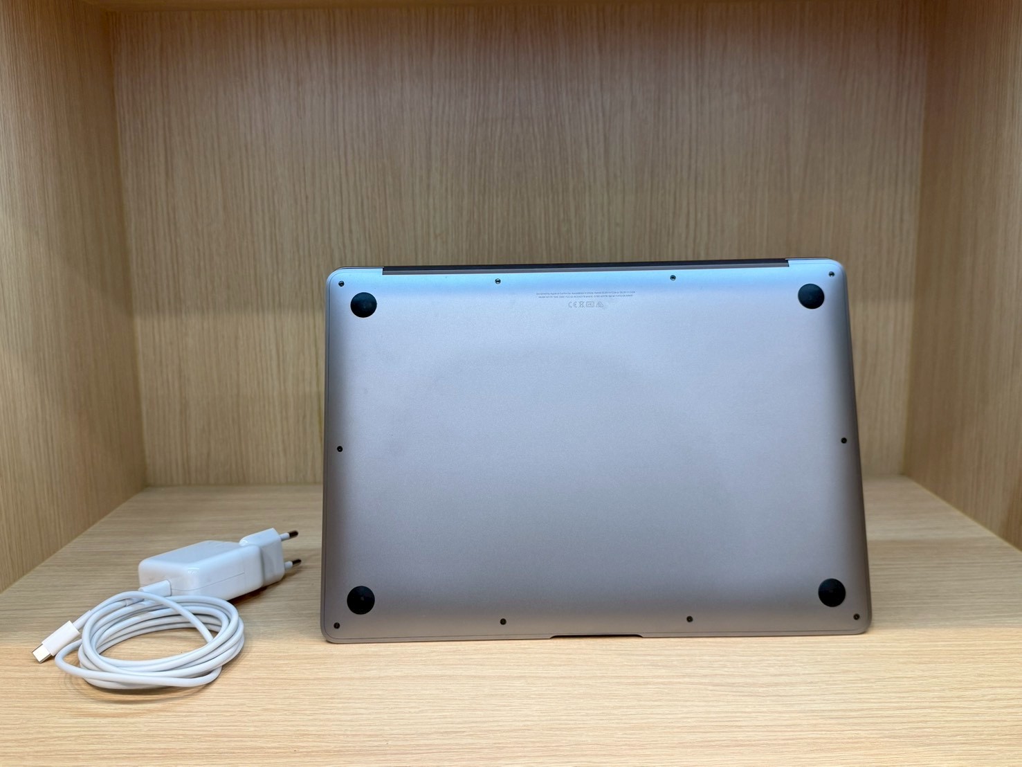 Macbook Air 13"(IntelCorei3 , 2020) 8GB/256 GB Space Gray