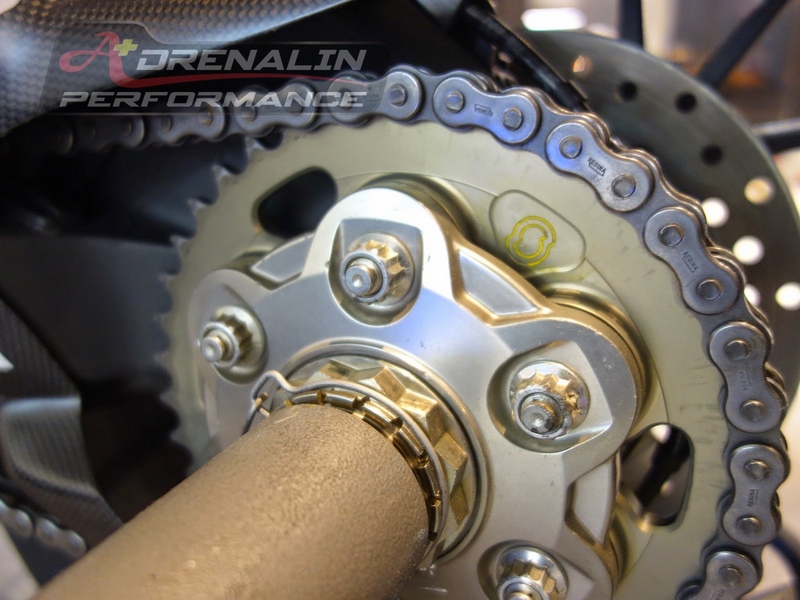 Sitta สเตอร์หลัง สำหรับ Diavel 1200 มีแคริเออร์ในตัว made in Italy