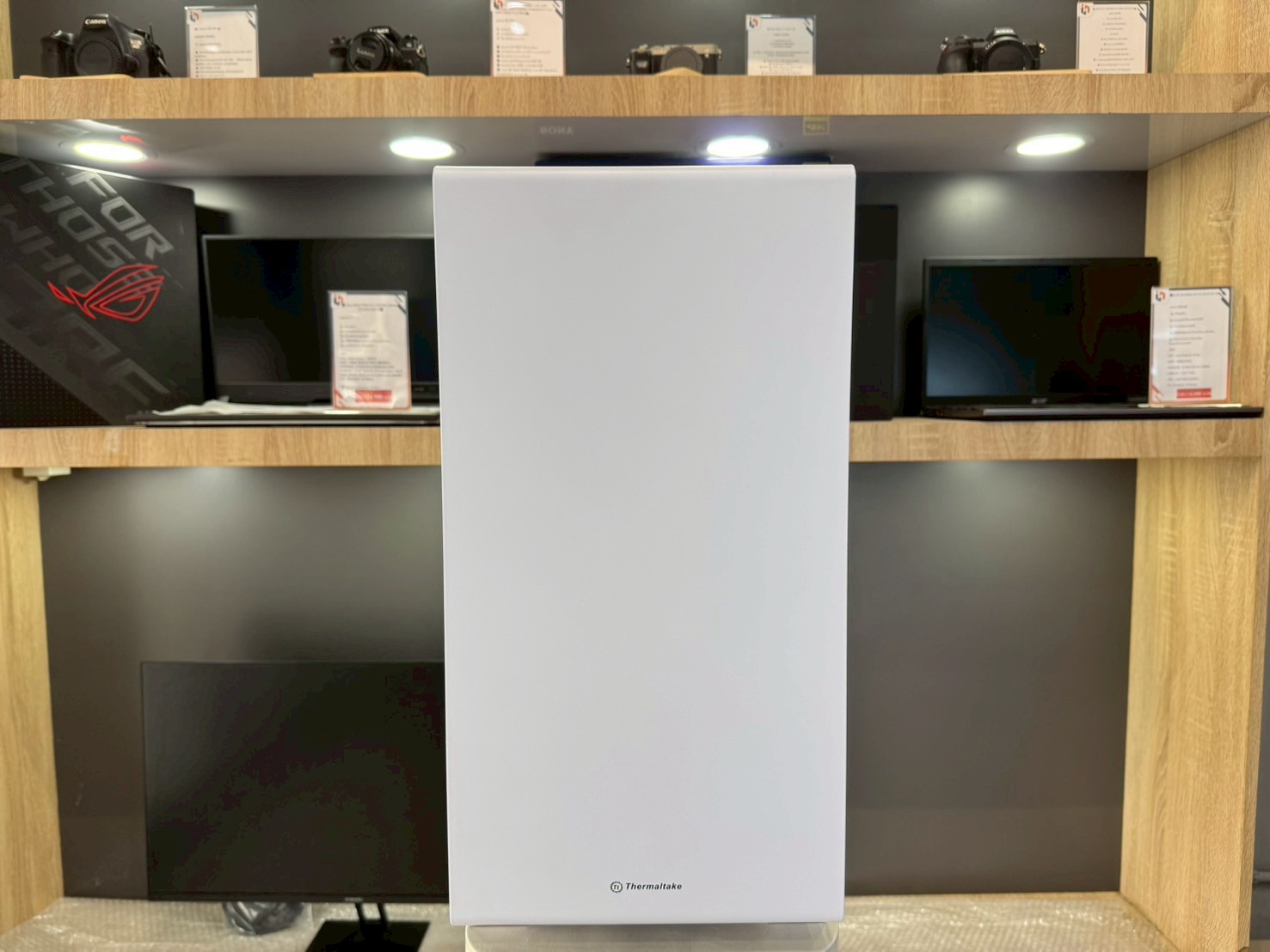PC ประกอบ : Intel Core i5 12400F / Ram 32 GB /GeForce RTX4060