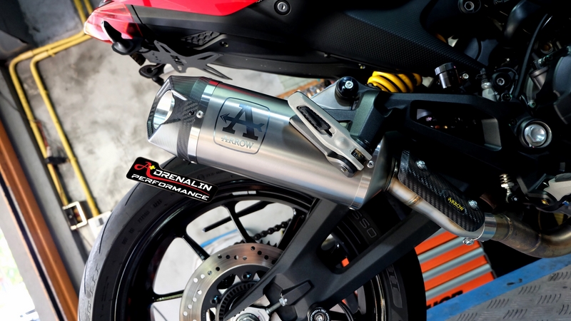 ท่อ Arrow รุ่น Indy race สำหรับ Monster 937 (For Exhibition only)