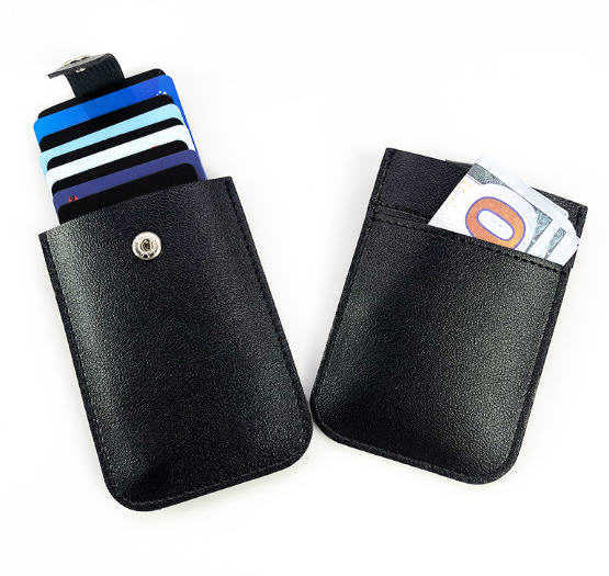 กระเป๋าใส่นามบัตร,กระเป๋าใส่บัตรเครดิต