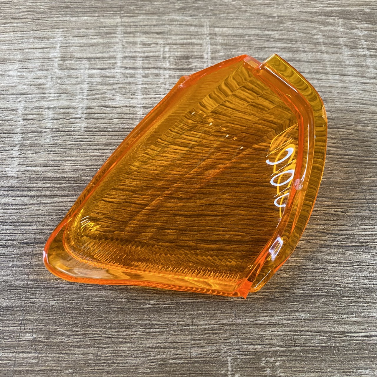 33753-KFM-901 เลนส์ไฟเลี้ยวหลังด้านซ้าย C100P /MP อะไหล่แท้ HONDA