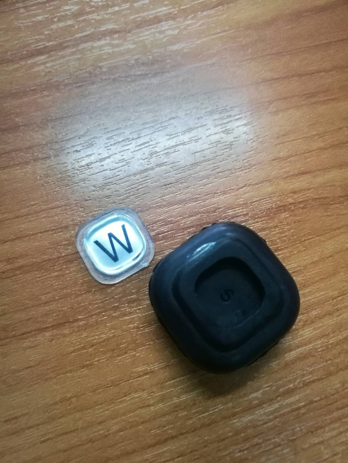 ปุ่มยางสวิทชรอก HARDWORK พร้อมอักษร/cap rubber switch Hardwork