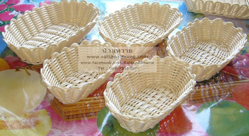ถาดหวายเทียม ถาดหวายใส่ขนมปัง ขนาด S 13.5*20.5*7 cm