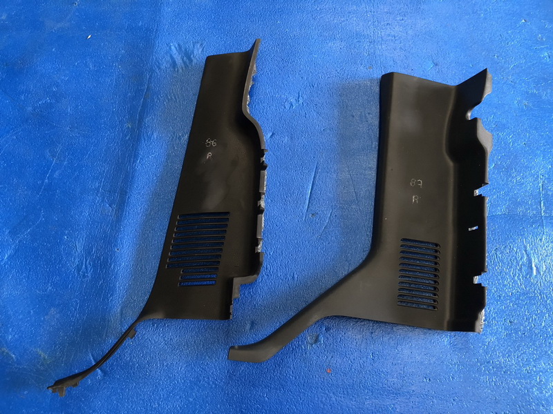 พลาสติกครอบเสารถยนต์