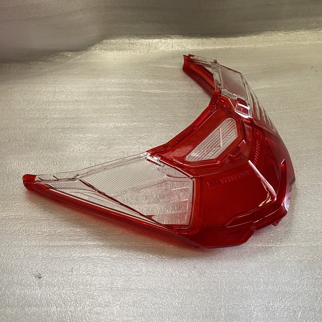 33702-K73-T61 เลนส์ไฟท้าย WAVE125I LED 2018-2020 AFS125MSFK TH อะไหล่แท้ HONDA