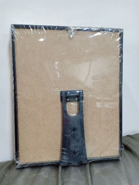 กรอบรูปในหลวง ร. 9 งานเรซิ่น นูนสูง