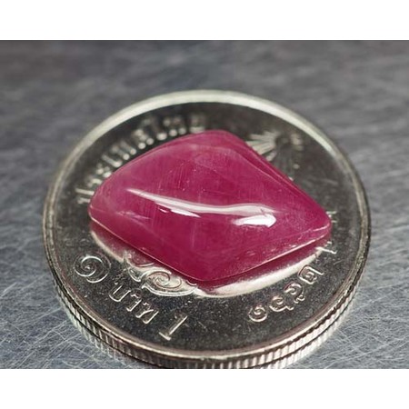 พลอยทับทิมแท้ (Ruby) 5.50 กะรัตสีแดงชมพู