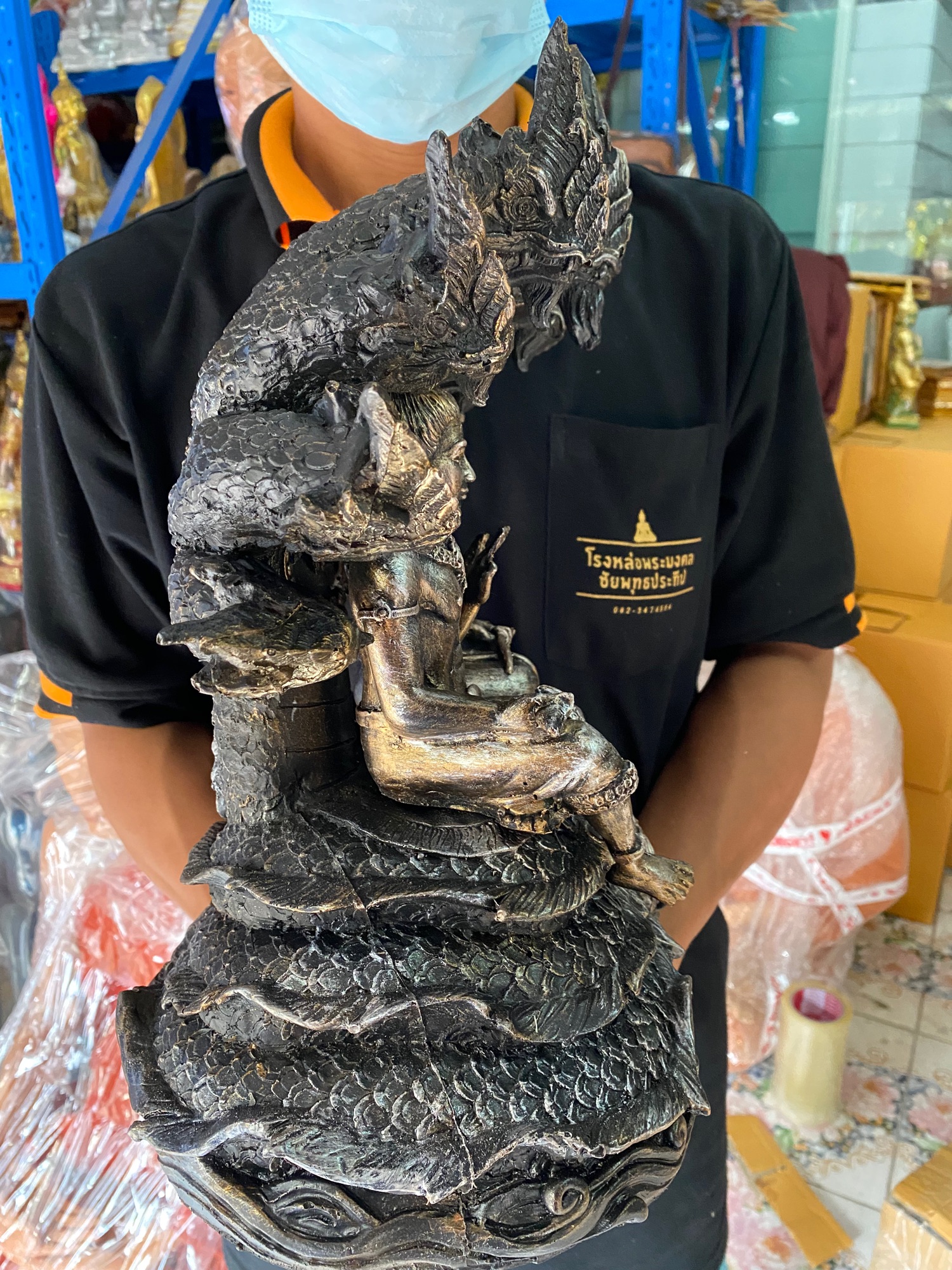 ปู่ศรีสุทโธเเม่ย่าศรีประทุมมา กว้าง11นิ้ว สูง16นิ้ว สีเงินโบราณเก่า สีขลัง