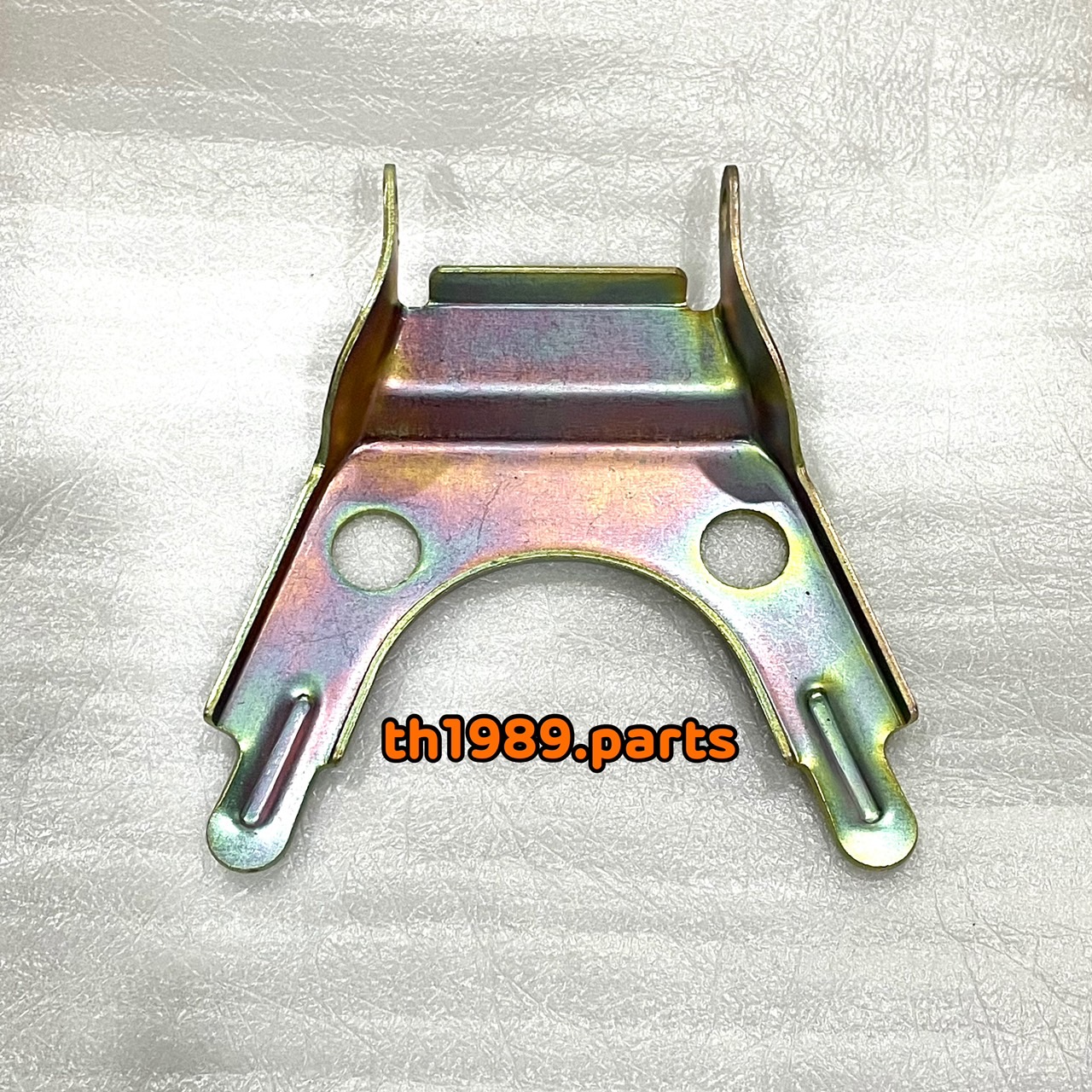 เหล็กยึดเบาะ สำหรับรุ่น Smash 110 Junior FD110XCU-A อะไหล่แท้ SUZUKI 45285-09G10-000