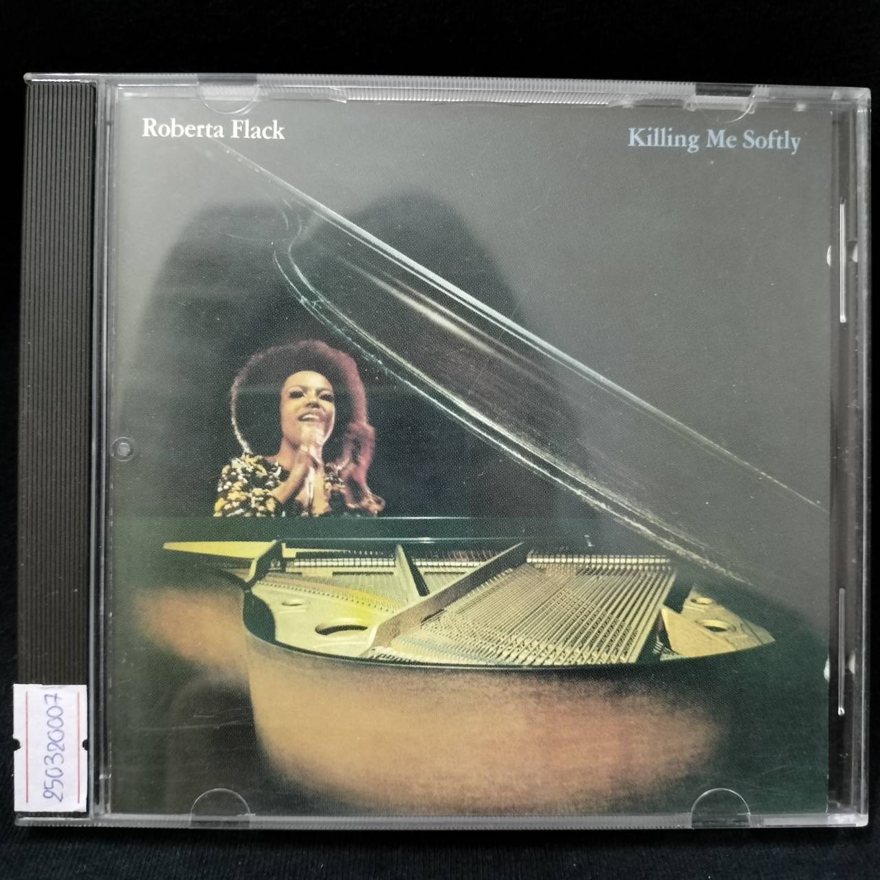 Roberta Flack – Killing Me Softly / USA / แผ่นดี