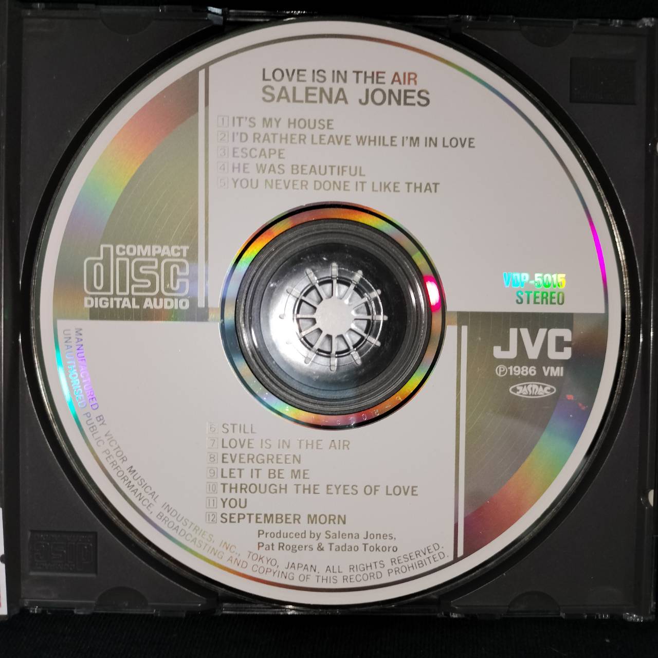 Salena Jones – Love Is In The Air / JAPAN / แผ่นดี
