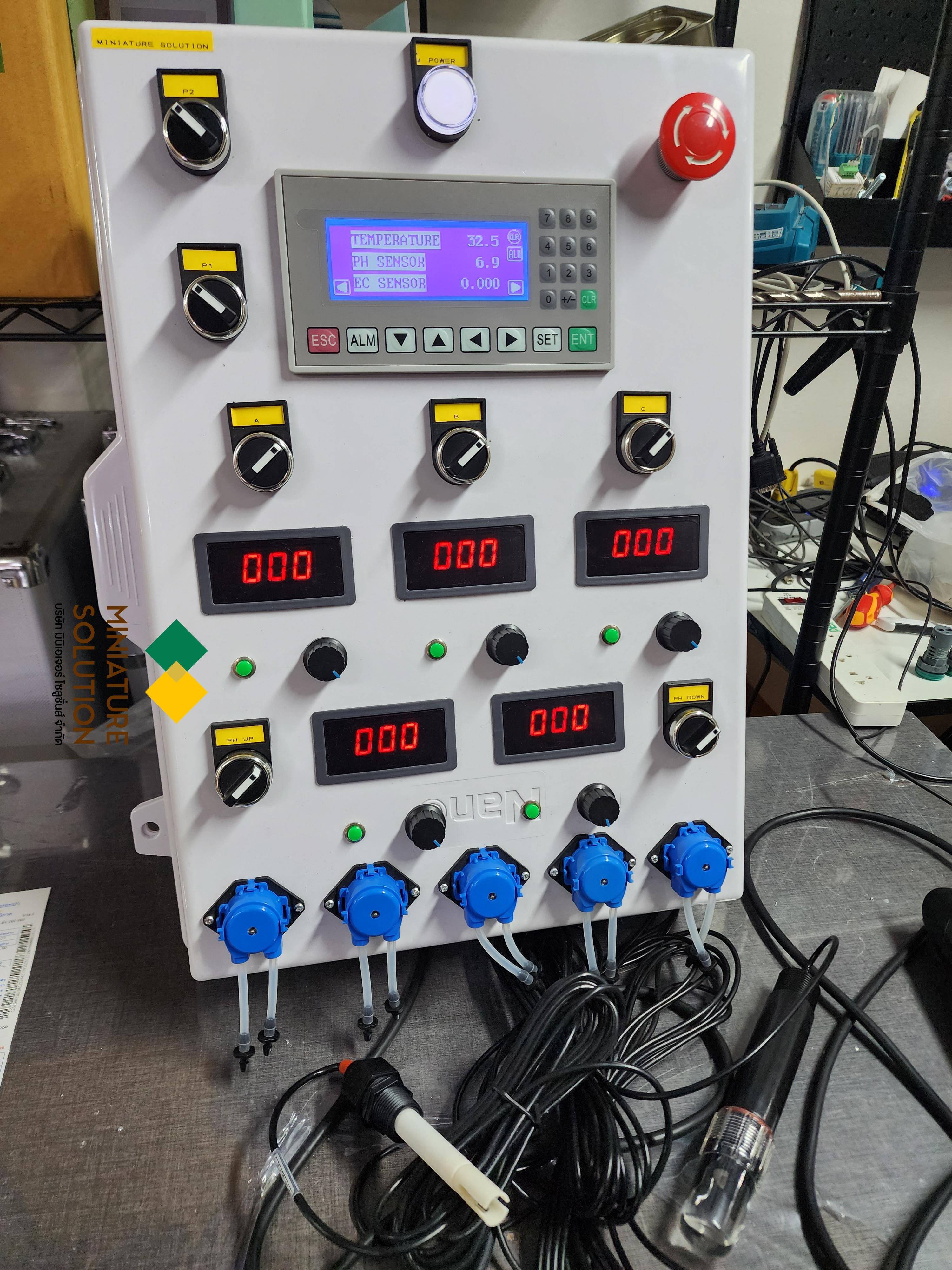 ตู้ระบบควบคุมปุ๋ยปรับค่าสารอาหาร EC ค่าเป็นกรดด่าง PH อัตโนมัติ โดยใช้ PLC Control