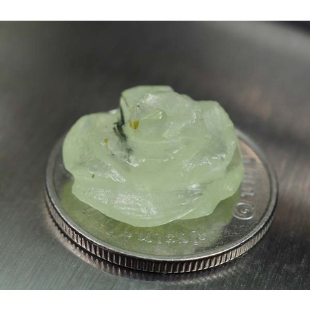 แก้วขนเหล็กหรือพรีไนท์ 9.65 กะรัต