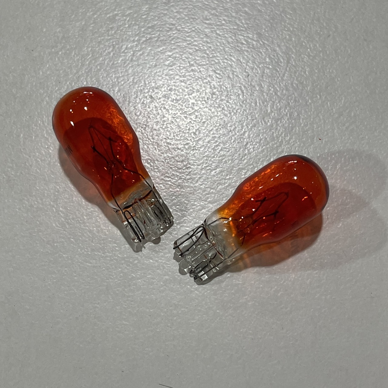 (1คู่) หลอดไฟเลี้ยวหน้า 12V 10W สีส้ม