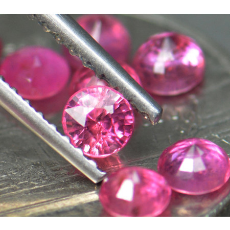 พลอยทับทิม (Ruby) 2.50 กะรัต 10 ชิ้น 3.5 มิล