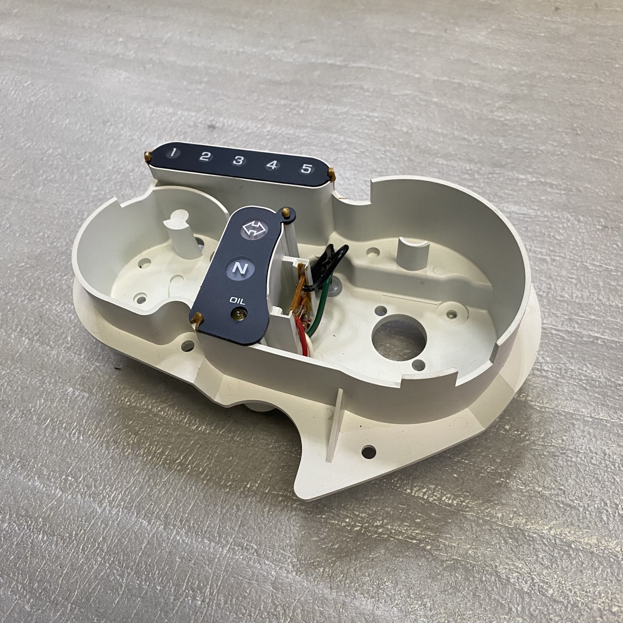 37212-KAN-940 ฝาครอบไมล์ตัวล่าง เสื้อไมล์ TENA เทน่า อะไหล่แท้ HONDA