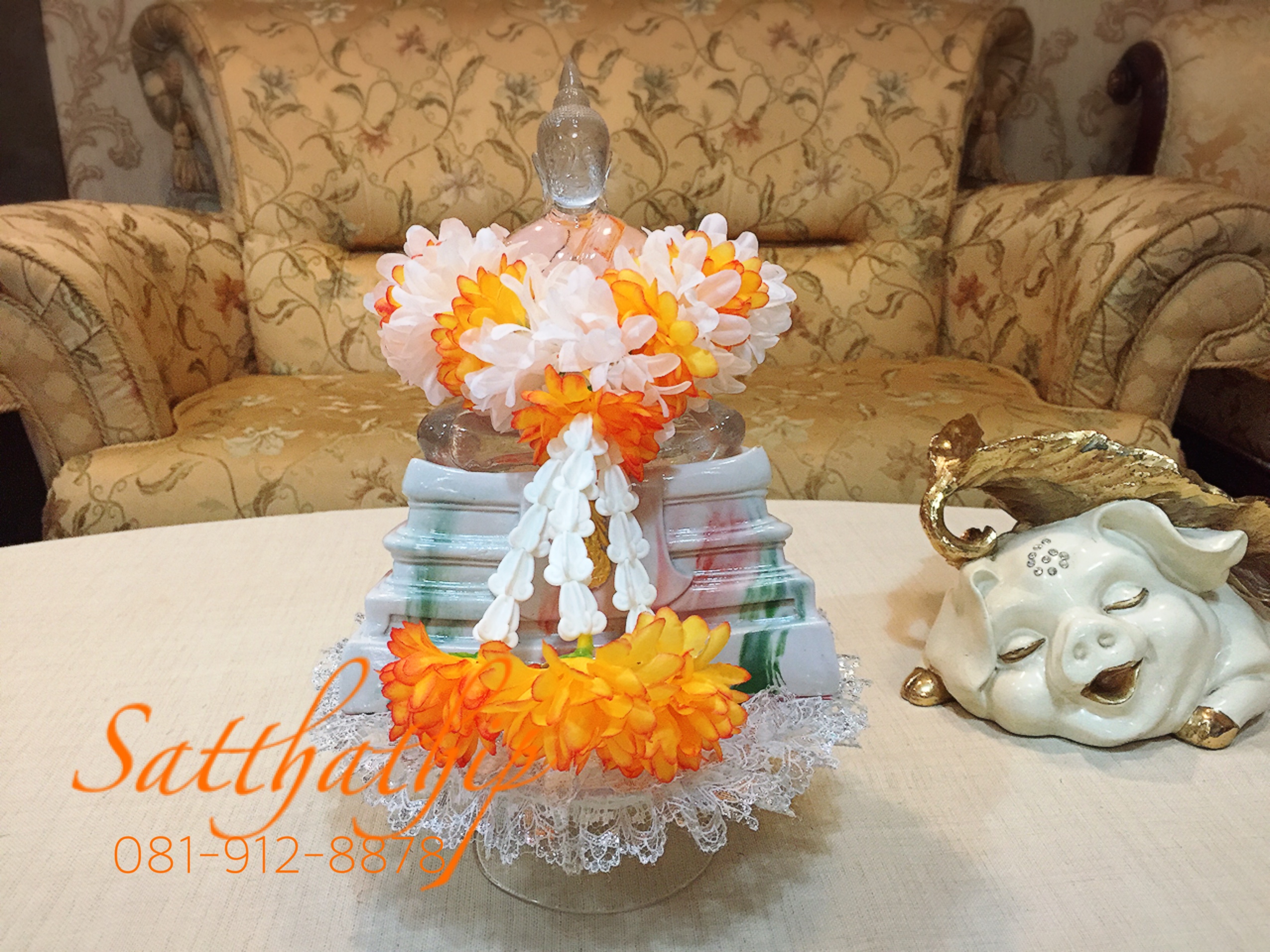 พวงมาลัยผ้า ดอกมัม สีขาว,แสด (สีประจำวันพฤหัสบดี) - พวงมาลัยผ้า ประจำวันพฤหัสบดี - Fabric garland