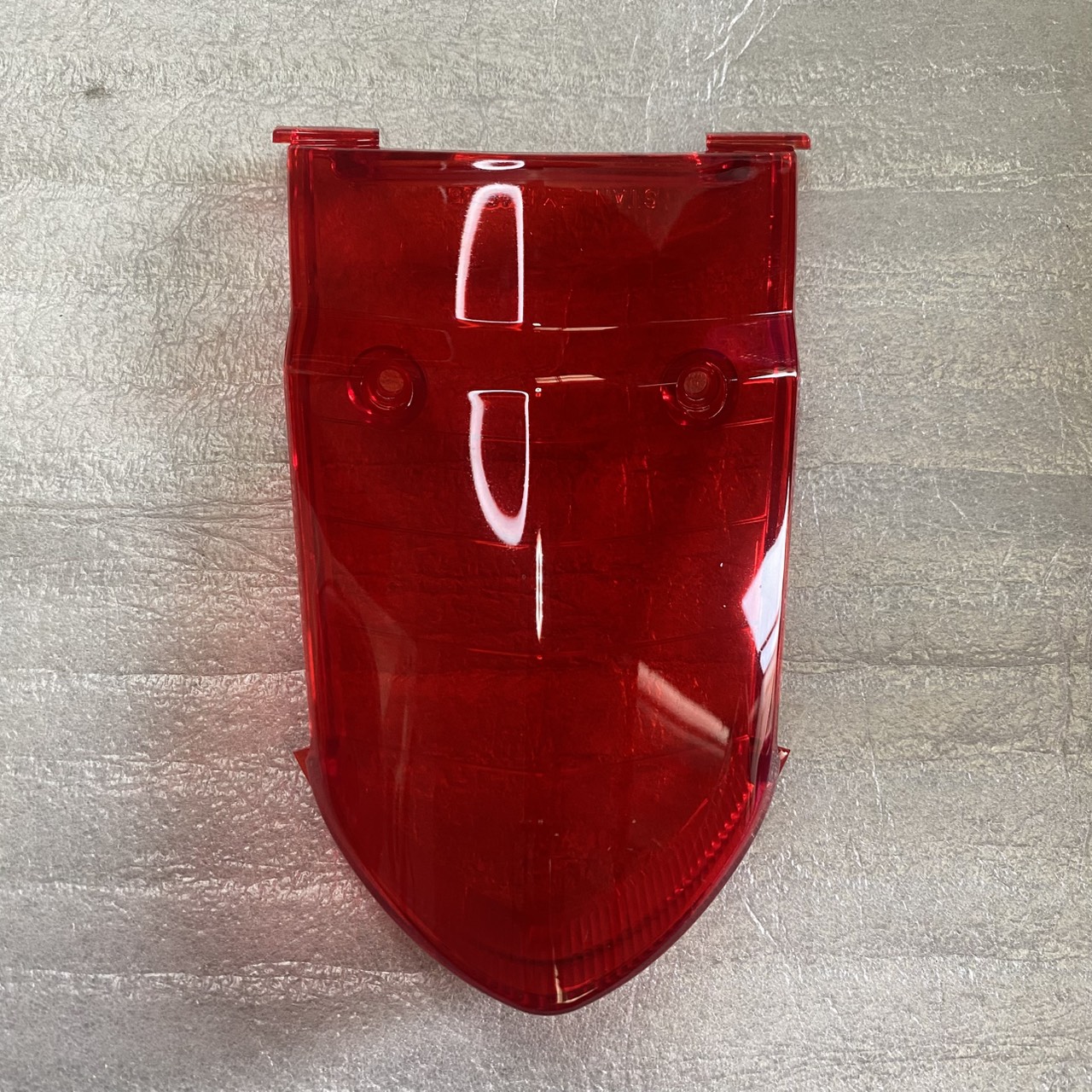 33701-KGH-601 เลนส์ไฟท้าย SONIC125C,MC SONIC(2004) อะไหล่แท้ HONDA