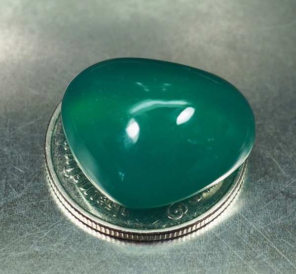 คาลซิโดนีสีเขียว (Green Chalcedony) 17.90 กะรัต