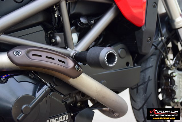 Evotech กันล้มกลาง (Crash Bobbins) สำหรับ HyperMotard 950,821,939