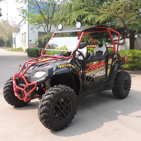 UTV 250CC ขับเคลื่อนด้วยระบบเพลาหลัง+เกียร์ออโต้ F/N/R พร้อมอ๊อฟชั่นล้อแม็กซ์+ยางใหญ่ +หลังคาไฟเบอร์+กระจกหน้า+กันชน+ไฟครบเซ๊ต