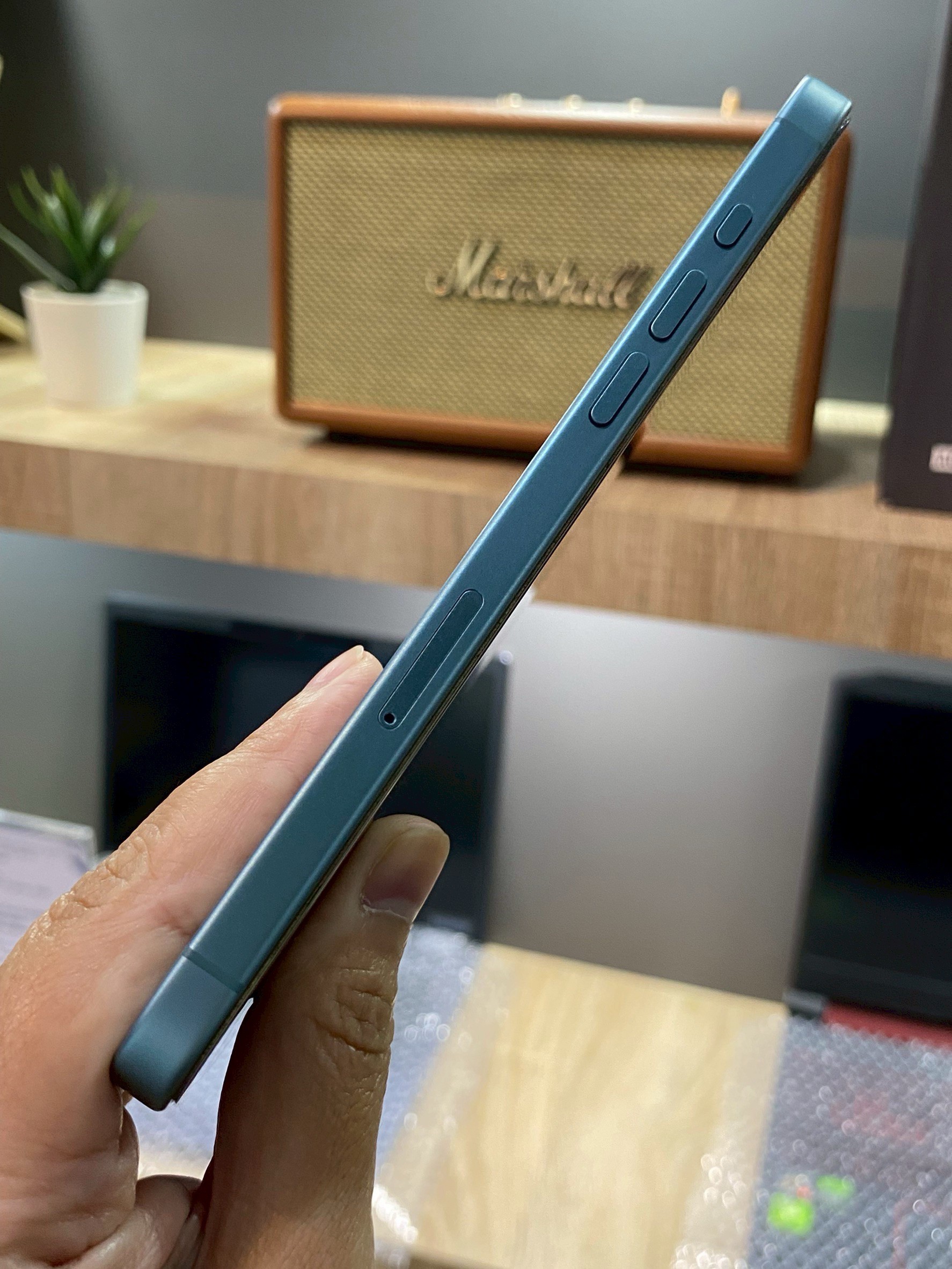 iPhone 16 Plus 128GB Teal