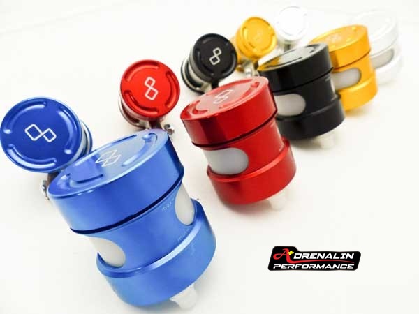 Lightech - กระปุกน้ำมัน และ ขาติดตั้ง สำหรับรถทุกรุ่น มีสี แดง , น้ำเงิน , ดำ