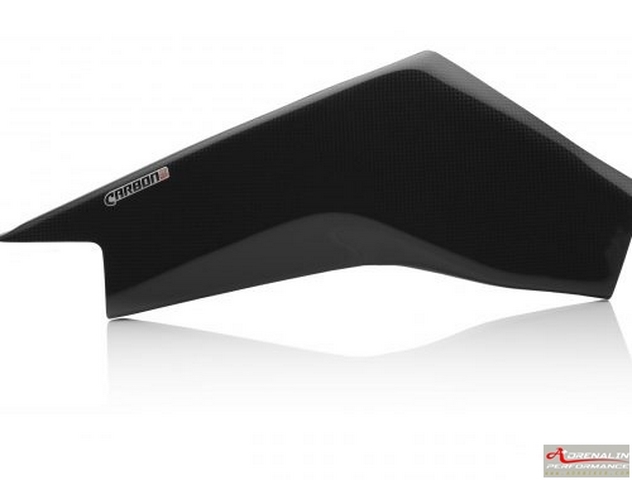 Carbon2Race ครอบสวิงอาร์มคาร์บอน สำหรับ R6 2017