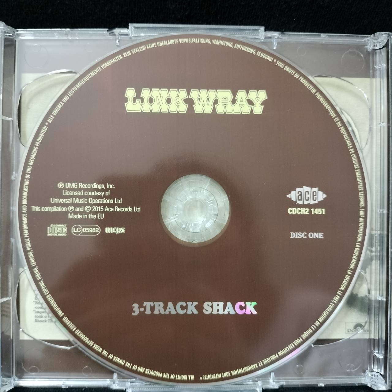 Link Wray – 3-Track Shack / EU / ปกในมีจุดเหลือง / 2CD / แผ่นสวย+แผ่นดี