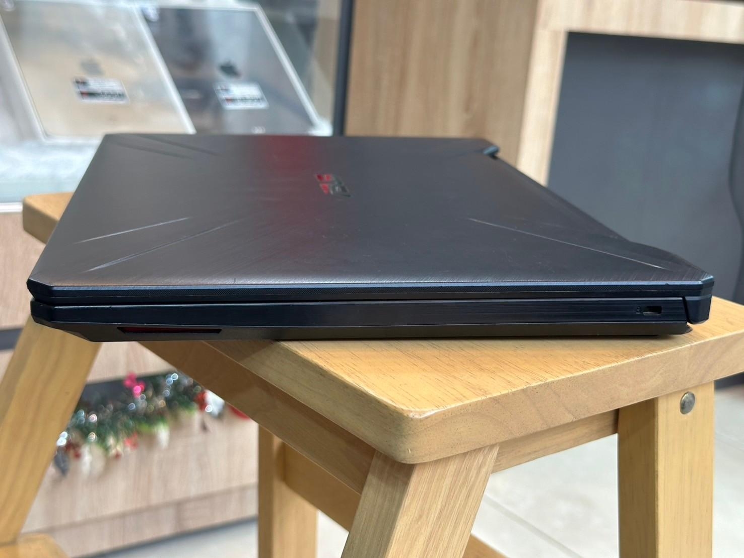 ASUS TUF GAMING FX505DT-AL043T