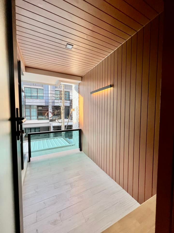 Townhouse Townhome for rent