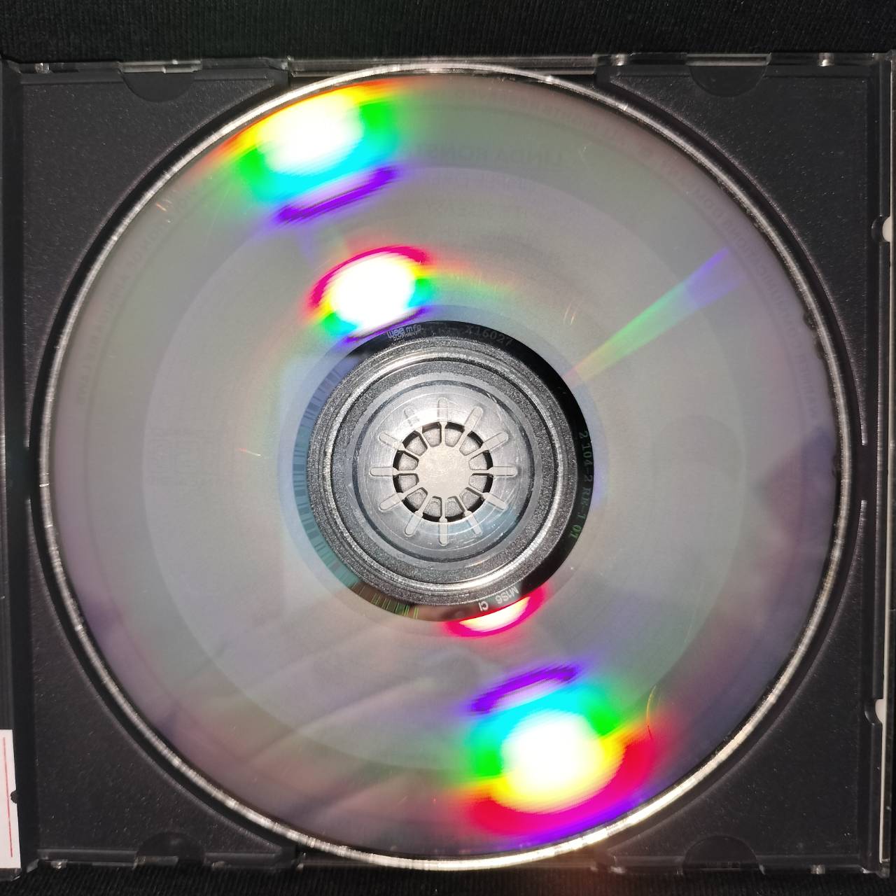 Linda Ronstadt – Simple Dreams / USA / ทะลุขอบ (ไม่โดนเนื้อแผ่น) / แผ่นดี