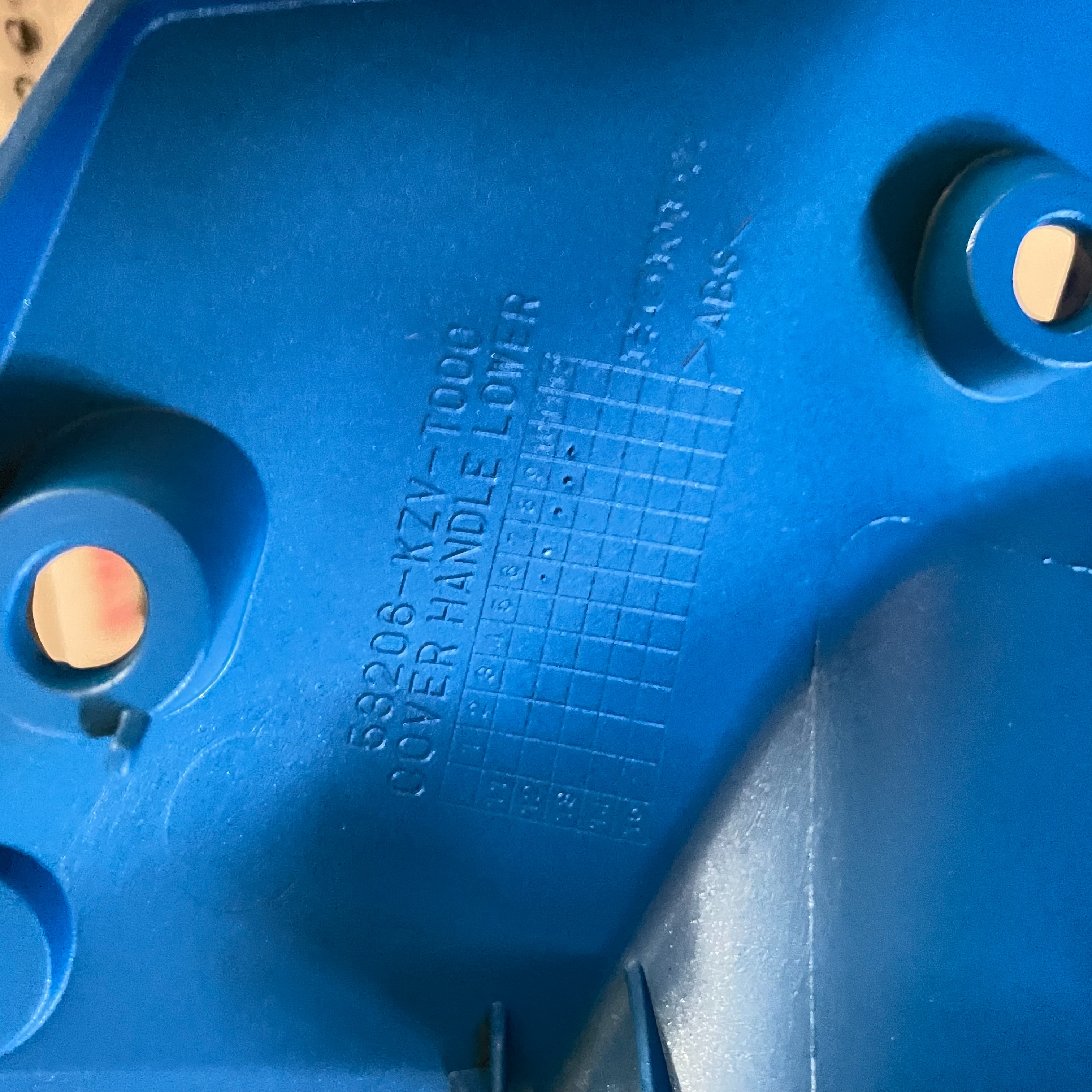 💨SPRAY 53206-KZV-T00YU ฝาครอบแฮนด์ตัวล่าง DREAM110I รถสีน้ำเงิน-ขาว น้ำเงิน226 อะไหล่แท้พ่นสี