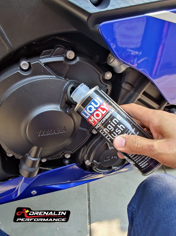น้ำยาล้างเครื่อง Liquimoly สำหรับล้างเครื่อง ก่อนเปลี่ยนน้ำมันเครื่อง