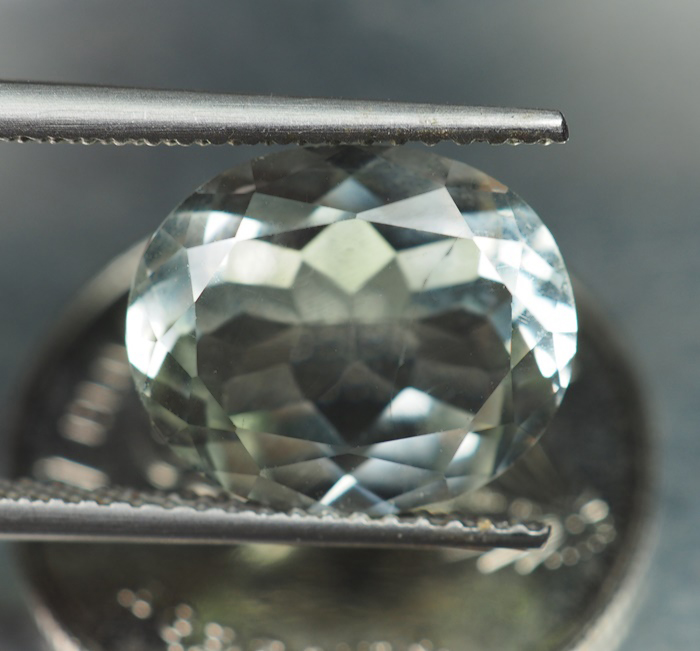 อเมทิสต์สีเขียว (Green Amethyst) 4.37 กะรัต