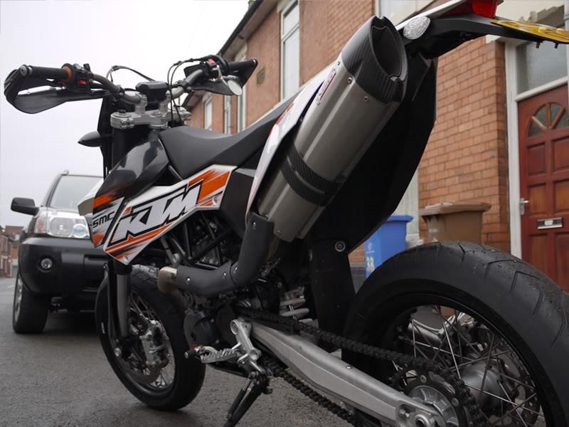 ท่อ MIVV รุ่น SUONO สำหรับ KTM 690 SMC 08-15 ท่อชั้นน้ำจาก ITALY (For Exhibition only)