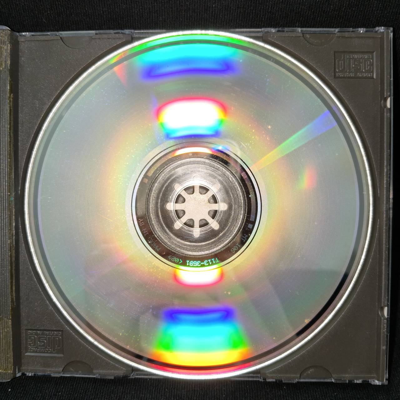 ฮอทเปปเปอร์ – กรุเพลงเก่า กับ 2 สาวฮอทเปปเปอร์ / ปกในมีจุดเหลือง / มีรอยบ้าง / โค้ด T113