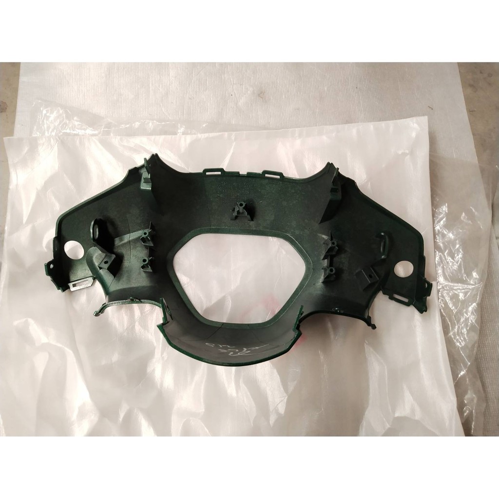 53205-KZV-T00YE ฝาครอบแฮนด์ตัวบน SUPER CUB 2014 รถสีเขียว อะไหล่แท้ HONDA
