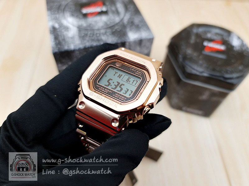 CASIO G-SHOCK นาฬิกาข้อมือ นาฬิกากันน้ำ นาฬิกาของแท้ ประกันศูนย์ CMG 1 ปี รุ่น GMW-B5000GD-4D