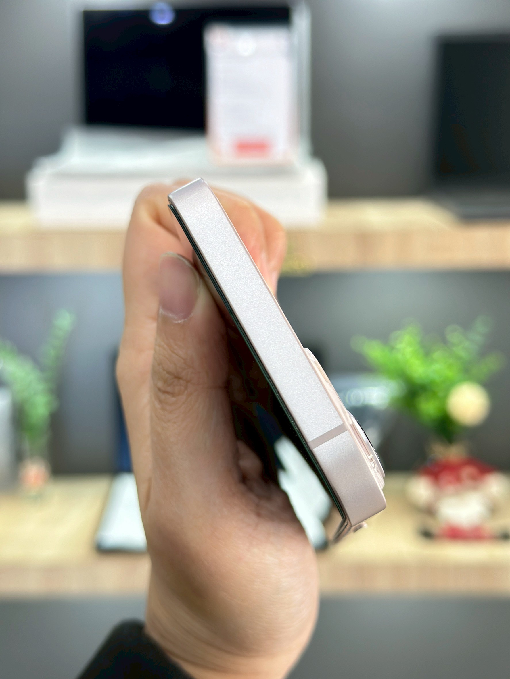 iPhone 13 128GB Pink